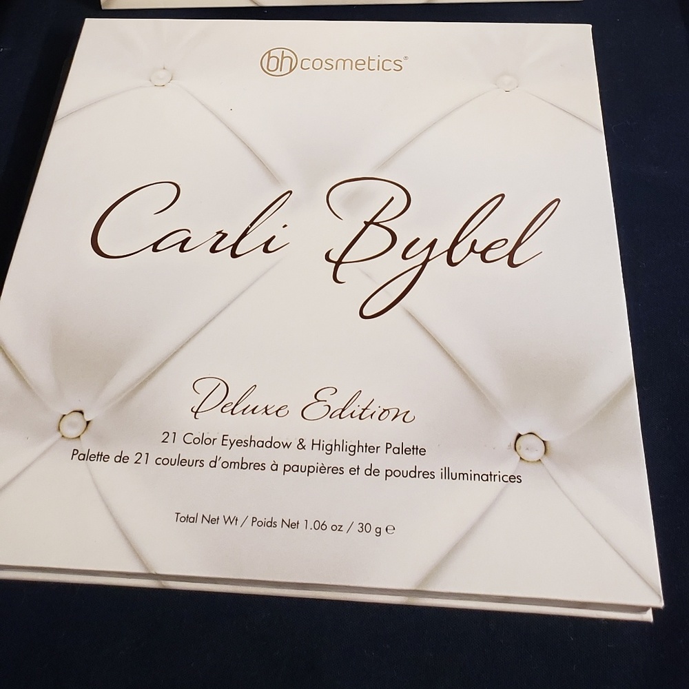 BH Cosmetics - Carli Bybel deluxe edition